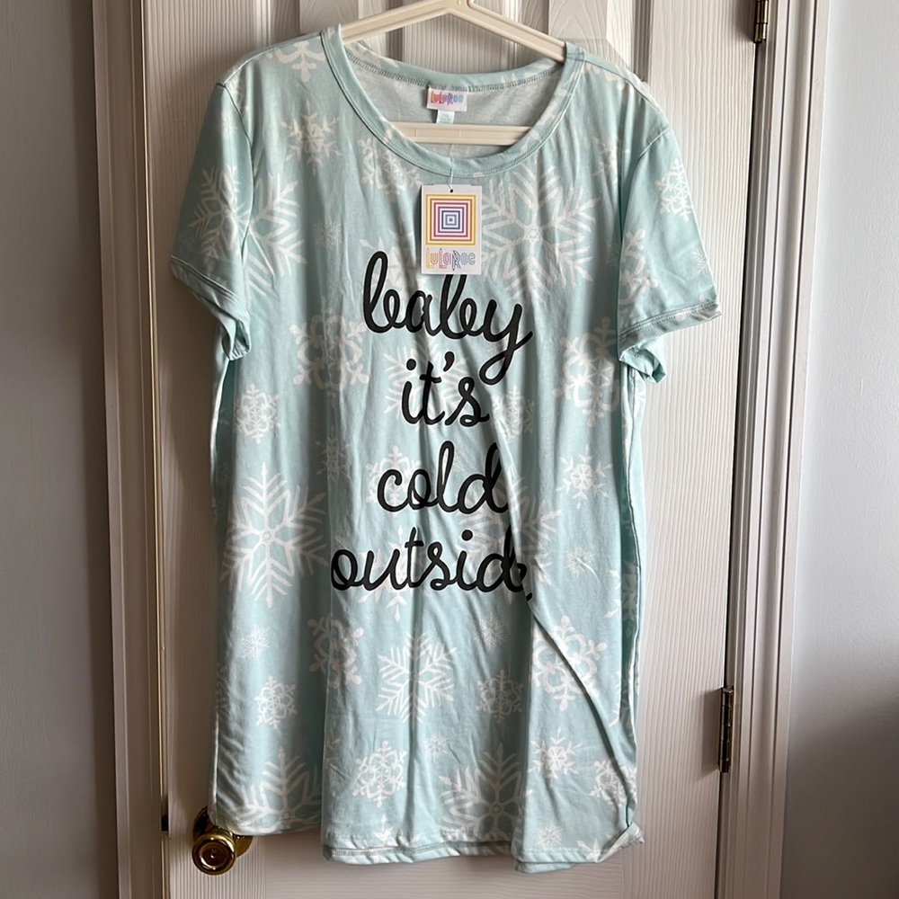 NWT lularoe t shirt size 2xl